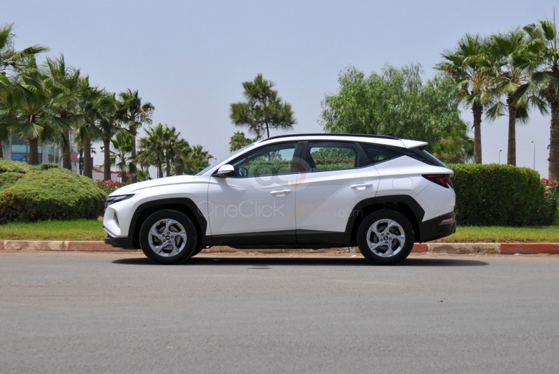 White Hyundai Tucson 2023