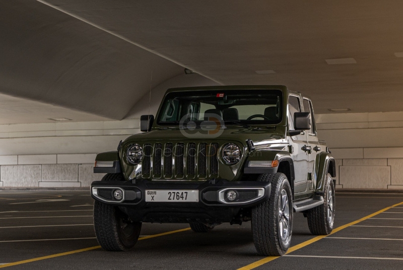 Verde Jeep Edizione Sahara illimitata di Wrangler 2022
