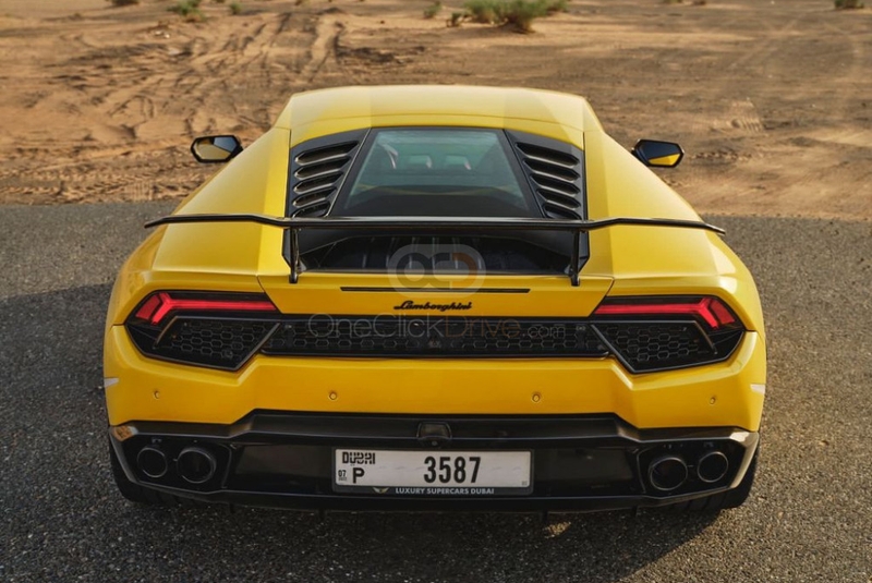 Amarillo Lamborghini Huracán 2018
