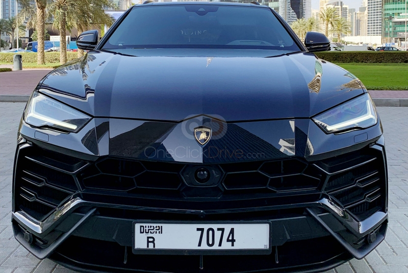Yeşil Lamborghini Urus İnci Kapsül 2022