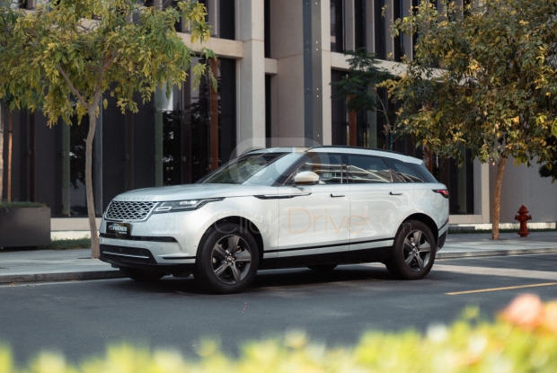 Silver Land Rover Range Rover Velar 2021