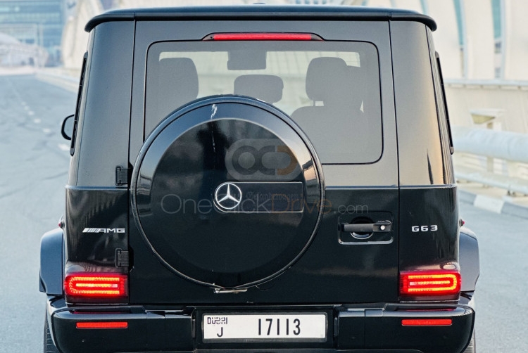 Black Mercedes Benz AMG G63 2019