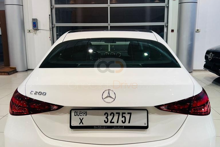 Blanco Mercedes Benz C200 2022