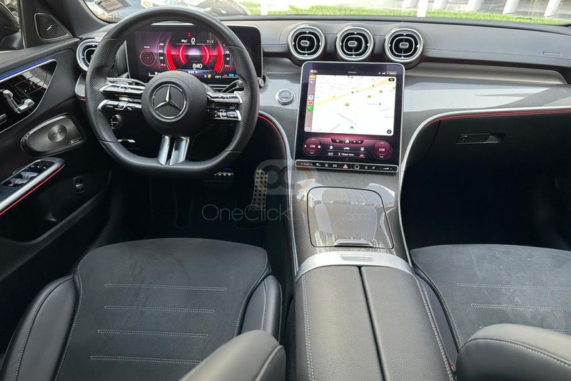 Noir Mercedes Benz C200 2022