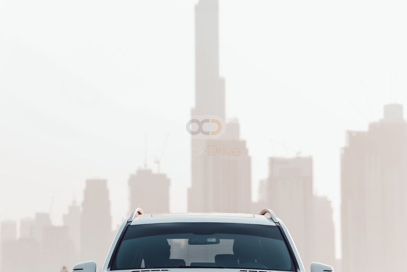 Bianco Mercedes Benz GLS 500 2019