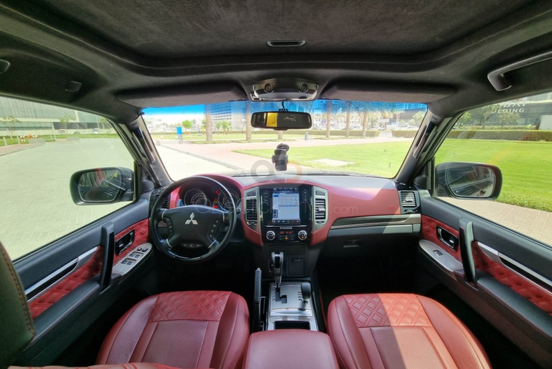Siyah Mitsubishi Pajero İmza 2019