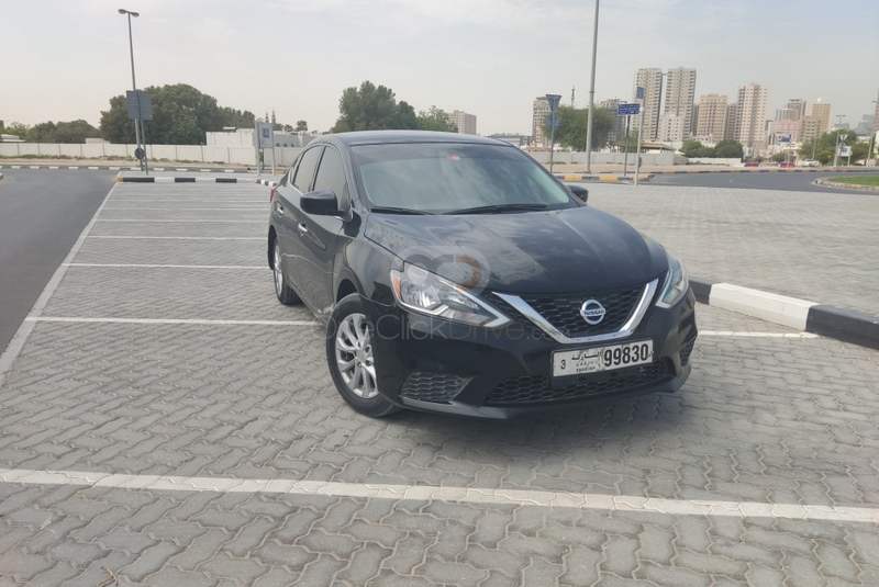 Noir Nissan Sentra 2019