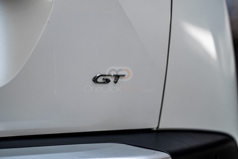 White Peugeot 2008 GT 2023