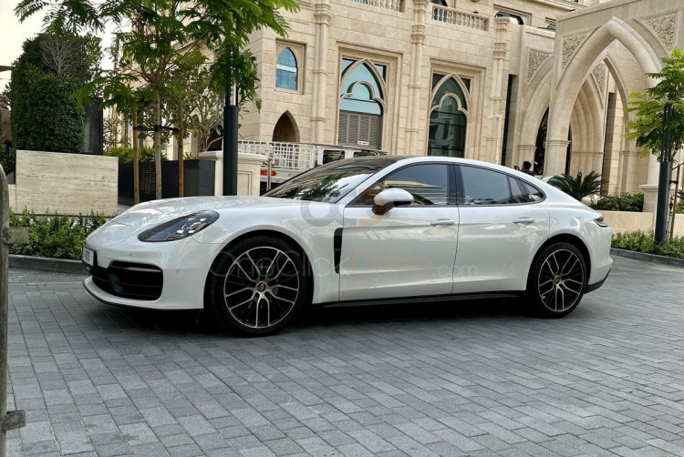 White Porsche Panamera 2023