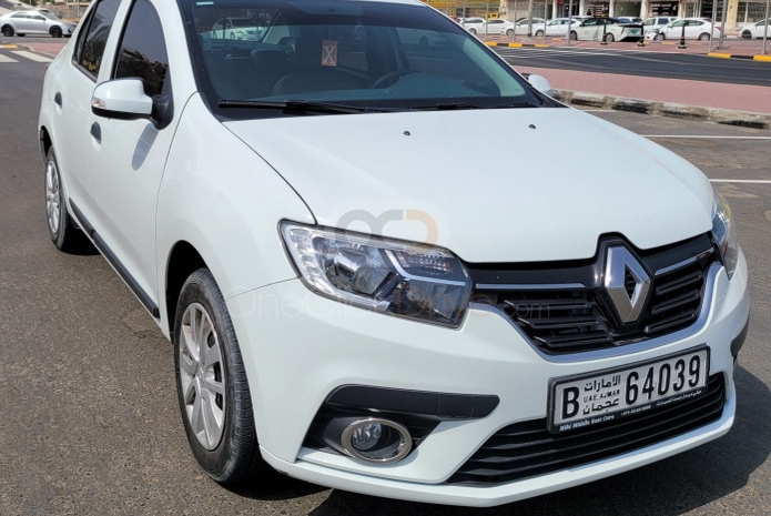 White Renault Symbol 2020