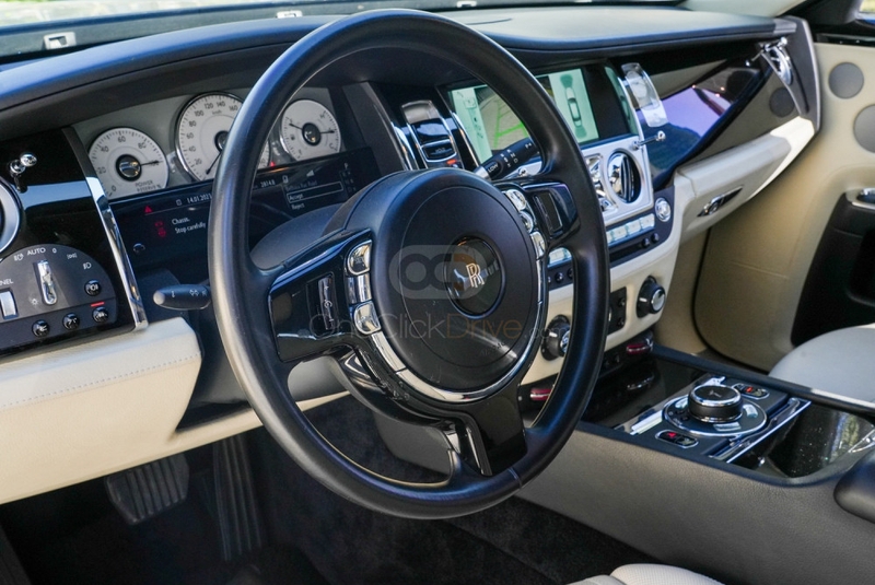 Black Rolls Royce Ghost Series II 2016