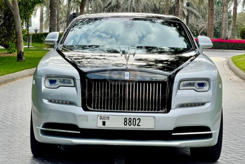 Beyaz Rolls Royce hayalet 2017