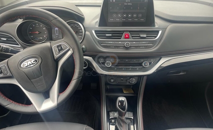 New Jac J5 2023: Price, interior, photos and technical data