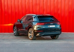 Black Audi Q8 2023