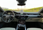 Negro Audi e-tron Sportback 2023