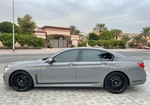 Gray BMW 750Li 2020