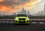 Hellgrün BMW X4 M-Wettbewerb 2020