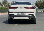 Blanco BMW X6 M40 2021