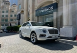 White Bentley Bentayga 2020