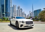 Blanco Bentley Continental GT 2021
