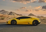 Sarı Lamborghini Huracan 2018