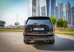 Black Land Rover Range Rover Vogue HSE V6 2021