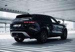 Black Land Rover Range Rover Velar 2021