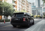 Black Land Rover Range Rover Vogue SE 2019