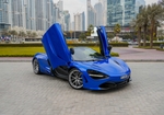 Blue McLaren 720S Spyder 2022