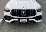 White Mercedes Benz GLE 350 2021