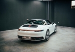 Blanco Porsche 911 Targa 4 GTS Spyder 2022