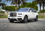 White Rolls Royce Cullinan Black Badge 2022