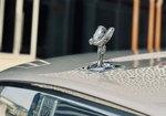 Gray Rolls Royce Cullinan 2024