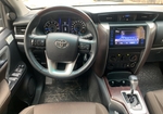 marrón Toyota Fortuner 2019