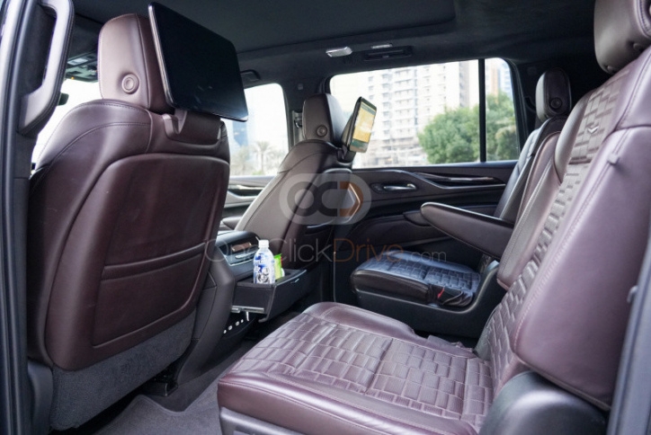Cadillac Escalade 2022-7 Seater 5