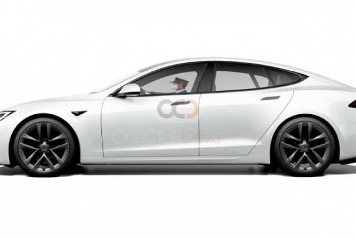 Tesla Model S 2022 с водителем 1