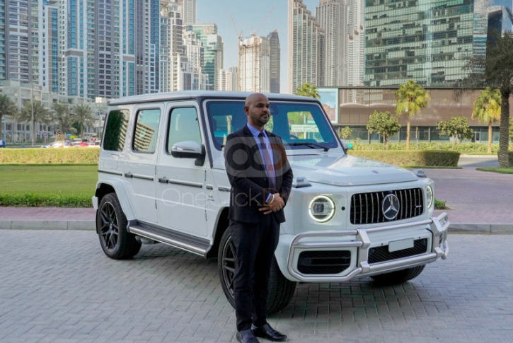 Mercedes Benz G 63 with Driver 1