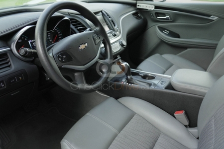 Chevrolet Impala con autista