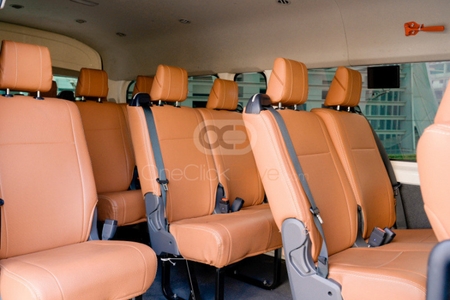 Toyota Hiace 2023-11 pasajeros
