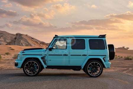 Mercedes Benz G 800 Brabus Tiffany with Driver