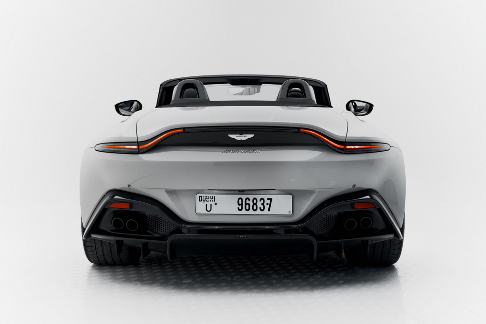 Gray Aston Martin Vantage 2021