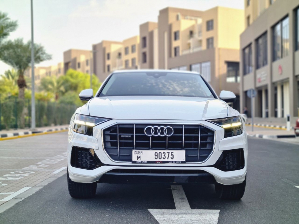 White Audi Q8 2020