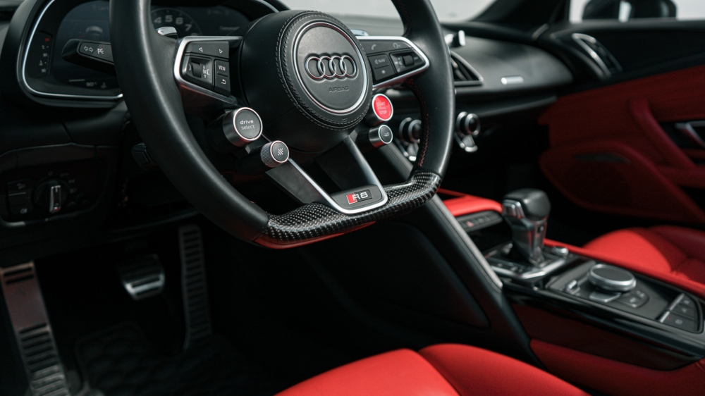 wit Audi R8 Spyder 2020