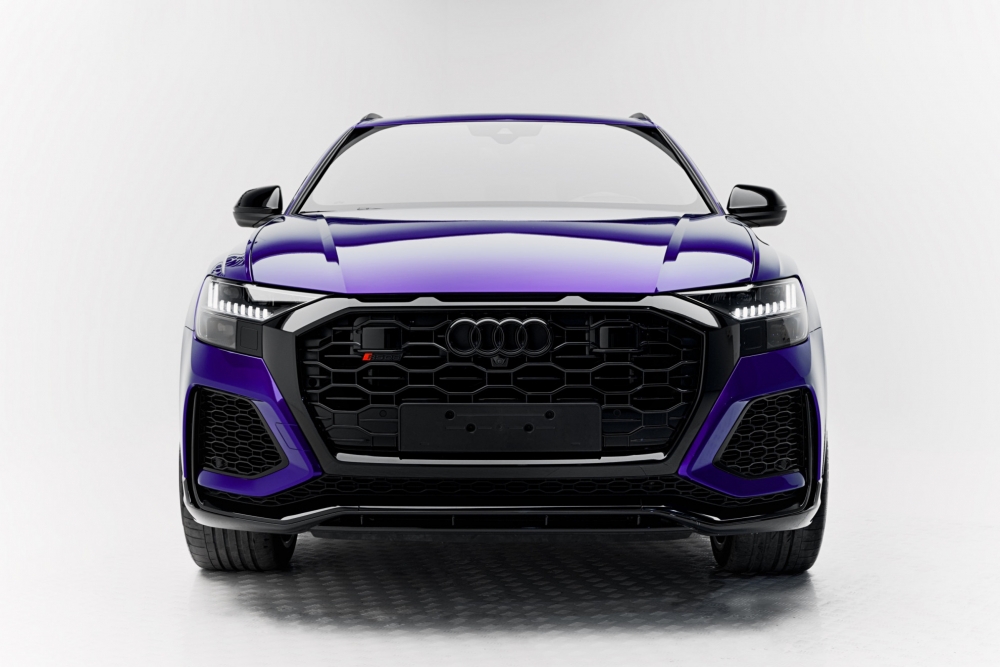 紫色的 奥迪 RS Q8 2021