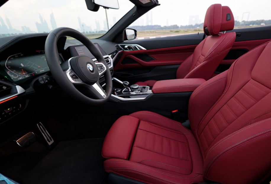 Borgogna BMW Kit M convertibile 430i 2023