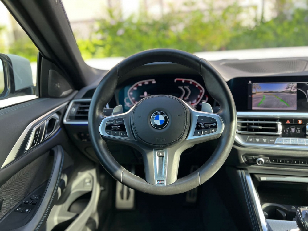 Blanco BMW cupé 430i 2021