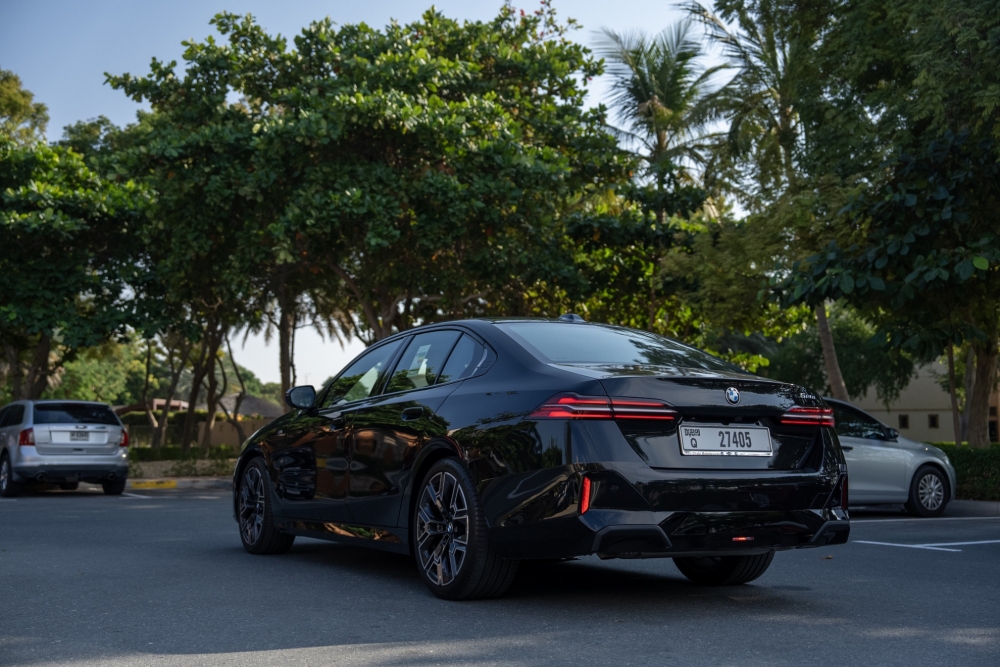 Черный BMW 520i М Комплект 2024 год