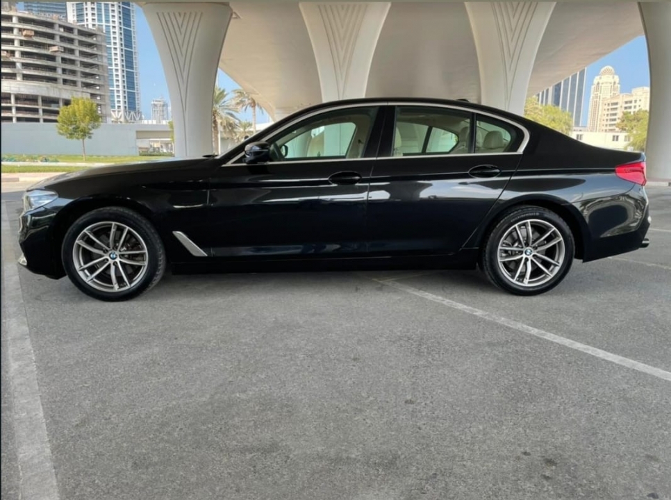 Black BMW 520i 2020