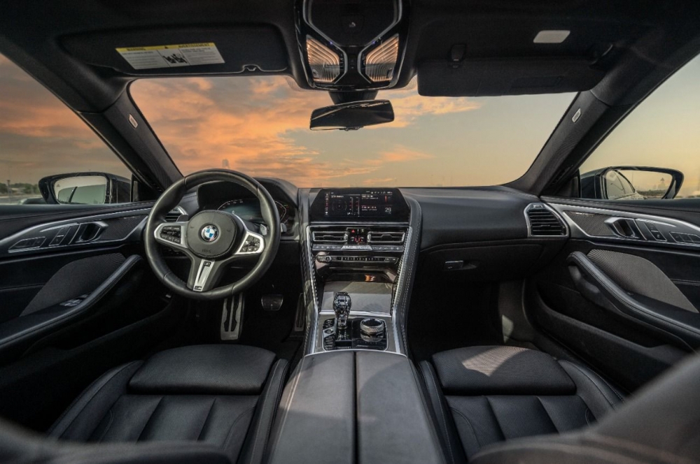 Schwarz BMW 840i Gran Coupé 2020