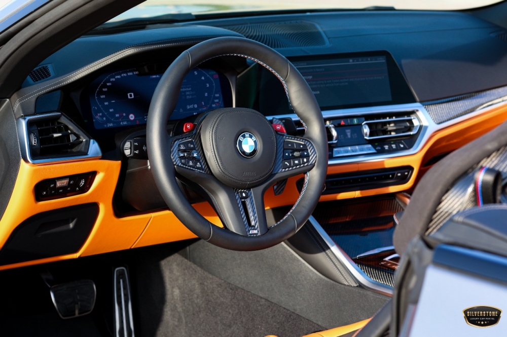 Grijs BMW M4 Competitie Cabrio 2023